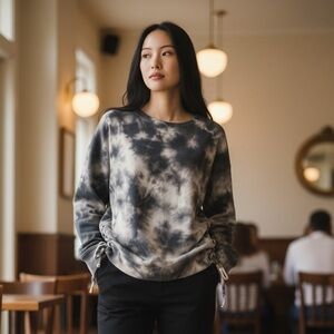 American Eagle Soft Sweatshirt Gray Tie Dye Crew Neck Pullover Cozy Sz L